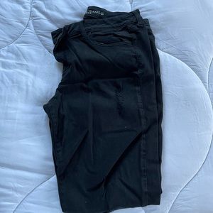 American Eagle Distressed Jegging